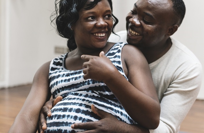 LA GROSSESSE POUR LES PÈRES : LE RÔLE DU PÈRE AVANT L’ARRIVÉE DU BÉBÉ