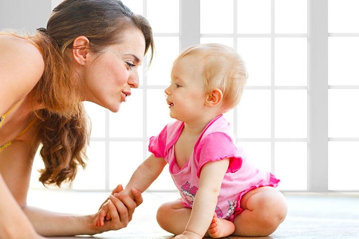 Le développement social et émotionnel des bébés de 9 à 12 mois