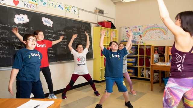 L’activité physique chez les enfants : Faites participer les enfants